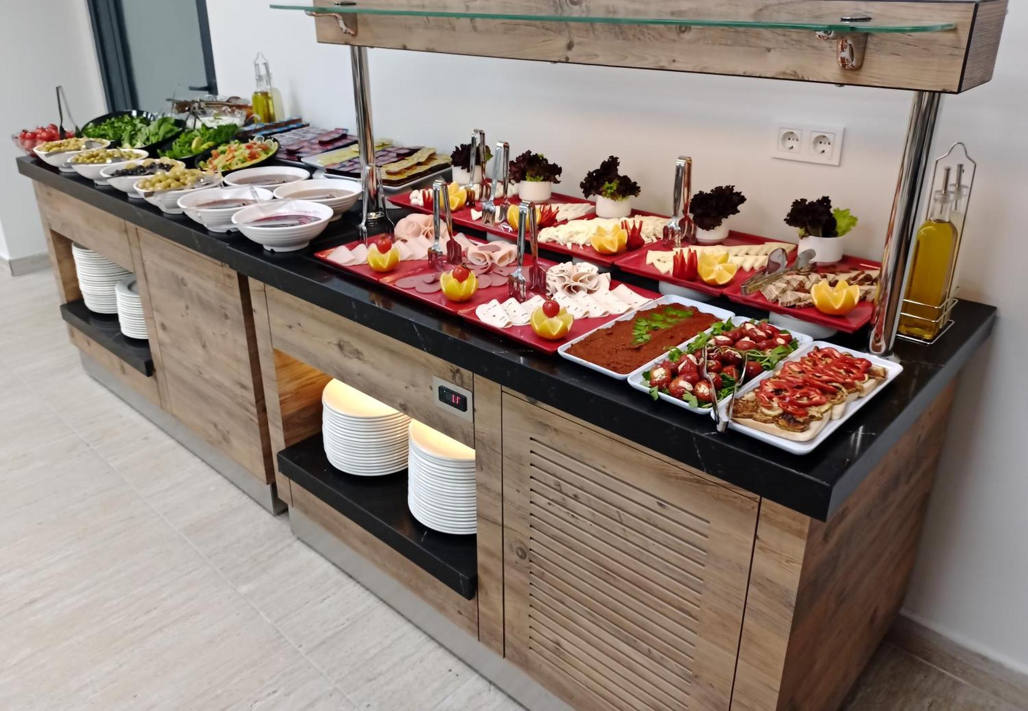C Suites Antalia Airport Экстерьер фото